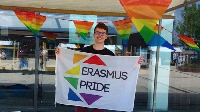 Fabian Lips: we tonen onze inclusiviteit met de progress pridekleuren